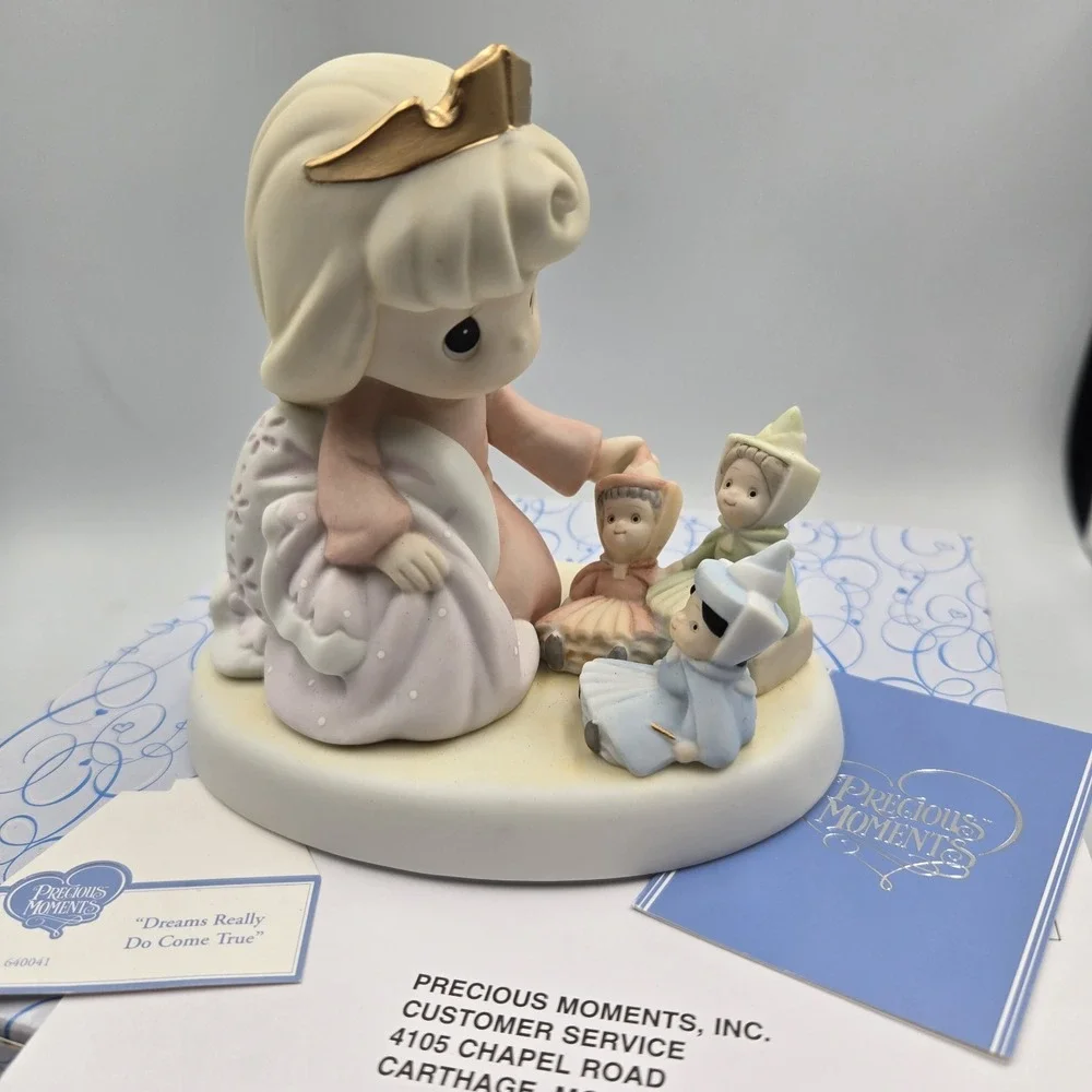 Precious Moments mint box